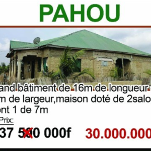PAHOU —  Grande Villa / Bâtiment de 16m x 11m à Vendre — Pahou